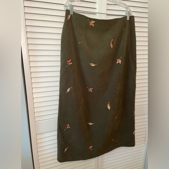 Coldwater Creek Women’s Shirt Skirt Matching Set Size XL 18 Olive Embroidered - Picture 6 of 16